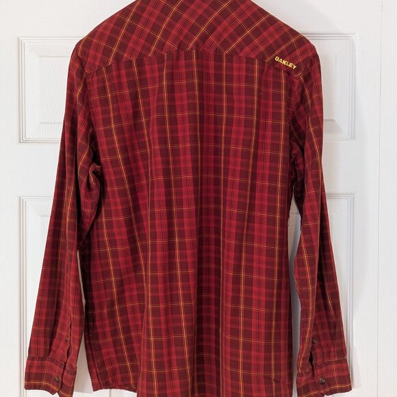 Oakley Regular Fit Button Down Plaid Shirt Red - Size XL - Picture 4 of 12